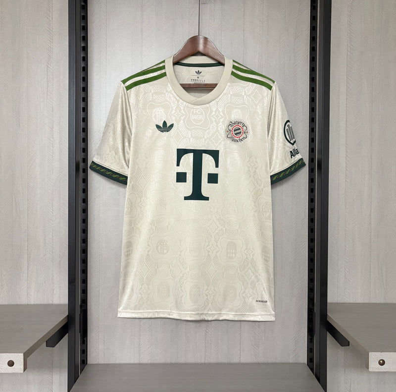 Camisa Bayern de Monique Edição Especial 25/26