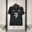Terceira Camisa Bayern de Monique 25/26