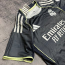 Kit Infantil Real Madrid Visitante 25/26