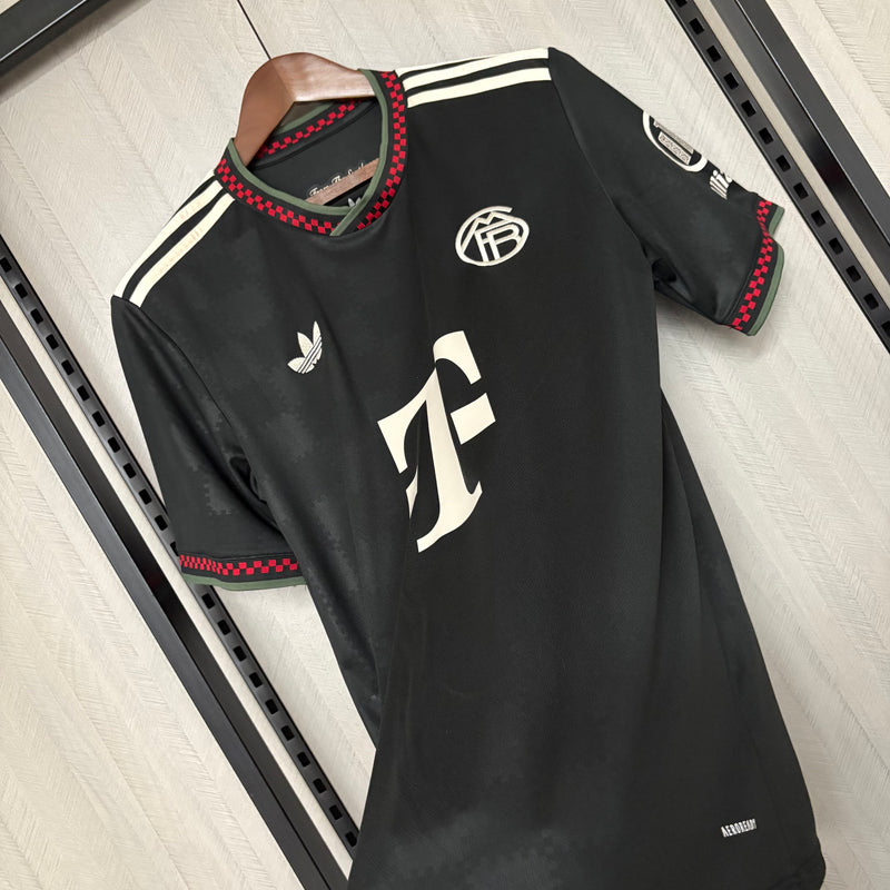 Terceira Camisa Bayern de Monique 25/26